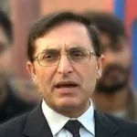 جلد کے ٹیٹوز سے اکتا کر چینی نوجوان دانتوں پر ٹیٹوز بنوانے لگے