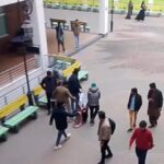 میں اغوا شدہ صدر اور جنگی قیدی ہوں, زنجیروں  میں قید وینزویلا صدر مادورو