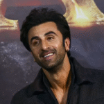 فرانس ہرمز کانفرنس کے فیصلے اور میکرون میلونی کی وائرل ویڈیو کے چرچے