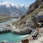 زیر تعمیر امارات بلڈنگ میں مونال کو کام کی اجازت کس نے دی جہاں لڑکی نے خود کشی کی