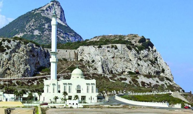 This is the historic King Fahd Mosque located in Gibraltar (Al-Andalus). The mosque was built under the patronage of Saudi Arabia's King Fahd. Some associate it with the memory of the Muslim commander Tariq ibn Ziyad, since according to historical accounts, he set foot in this very area with his army in 711 CE, beginning the conquest of Al-Andalus from here.