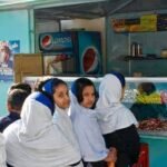 خیبرپختونخوا میں ایمرجنسی اور گورنر راج عدالت میں چیلنج کریں گے، تحریک انصاف